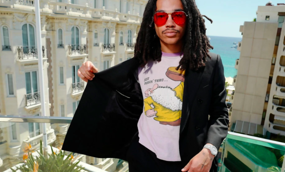 Luka Sabbat Looks the Other Way